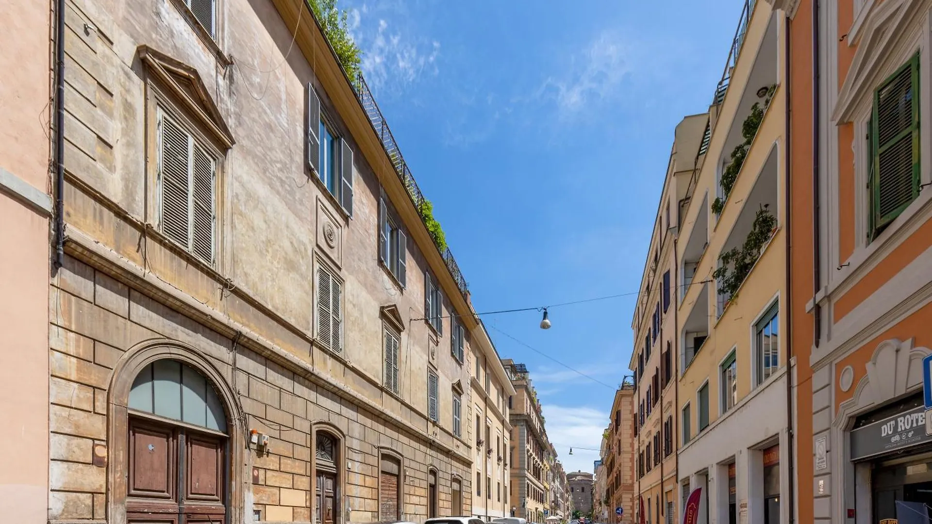 Colosseum Romantic Loft Apartment